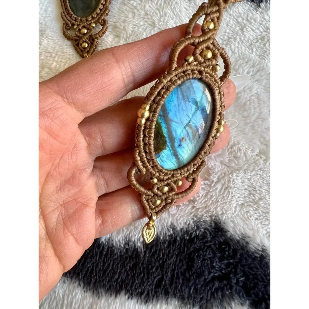 CHOOSE FROM 3! Super FLash Labradorite Hemp Necklace - Picture 6 of 10